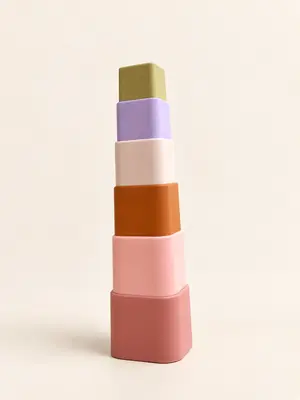 Gobelets en silicone à empiler
