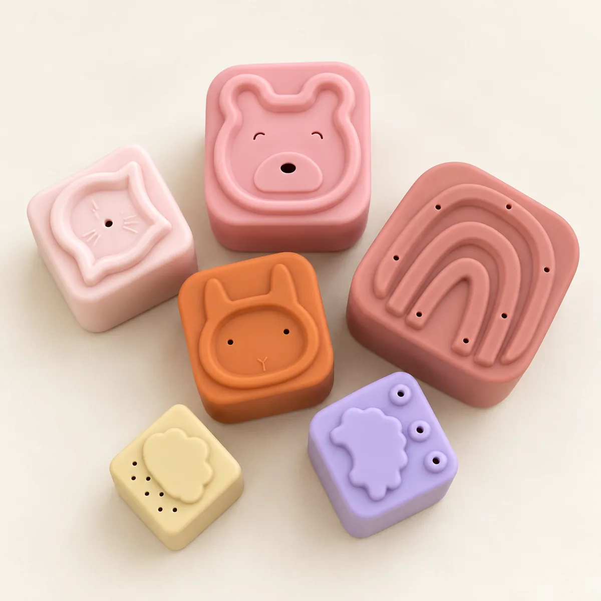 Gobelets en silicone à empiler · photo 2